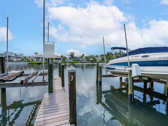 Image No.36-3 Bed Property for sale