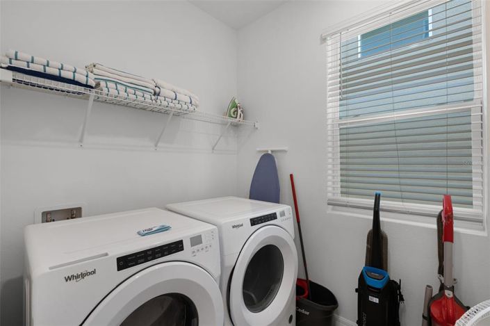 Image No.30-6 Bed Property for sale