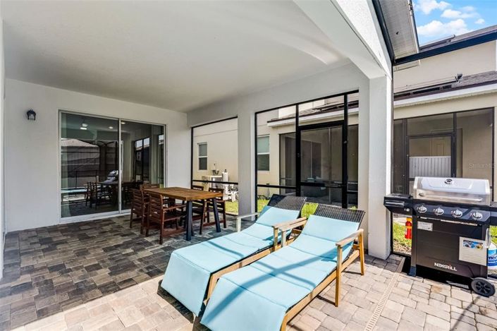 Image No.32-6 Bed Property for sale