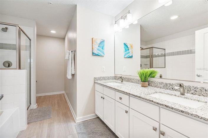 Image No.25-3 Bed Property for sale