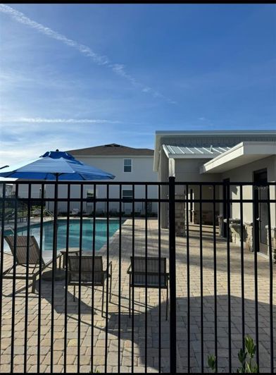 Image No.13-3 Bed Townhouse for sale