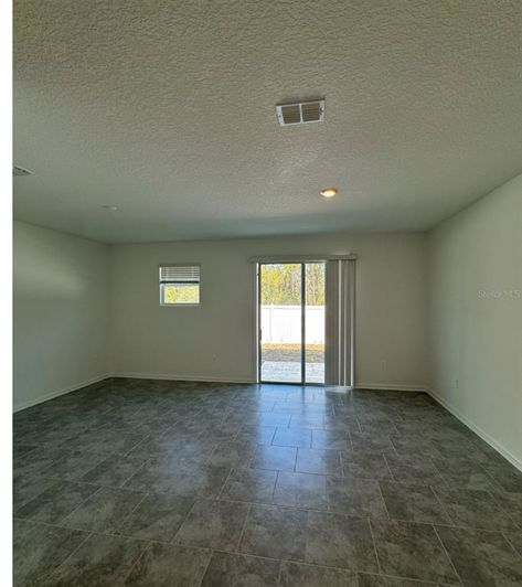 Image No.5-3 Bed Townhouse for sale