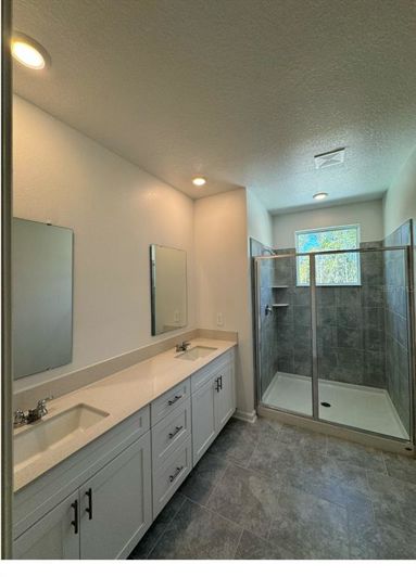 Image No.6-3 Bed Townhouse for sale