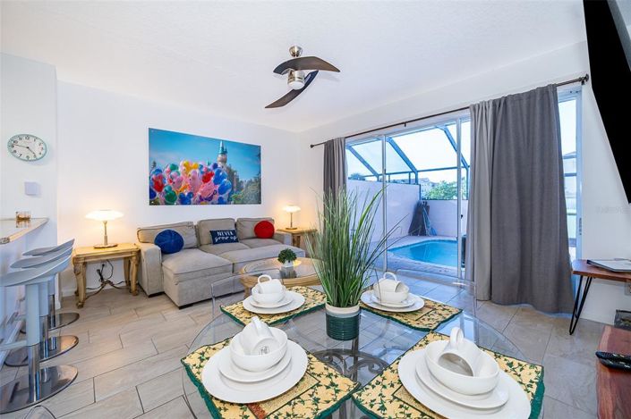 Image No.15-3 Bed Townhouse for sale