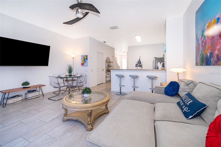 Image No.17-3 Bed Townhouse for sale