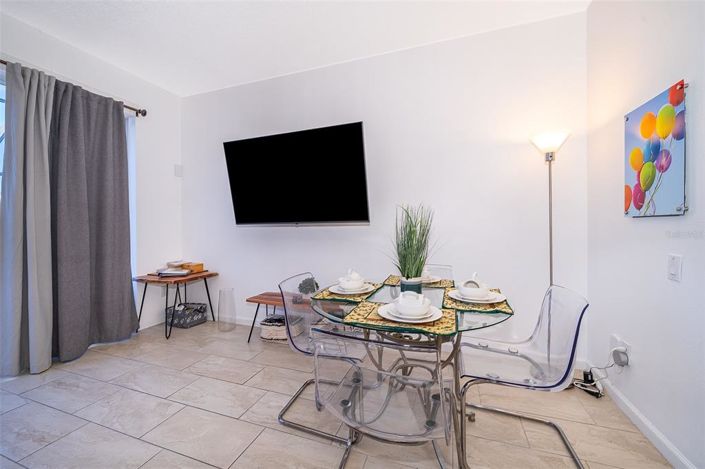 Image No.18-3 Bed Townhouse for sale