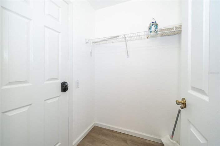 Image No.28-3 Bed Townhouse for sale