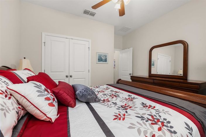 Image No.12-4 Bed Property for sale