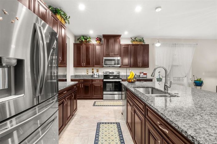 Image No.23-4 Bed Property for sale