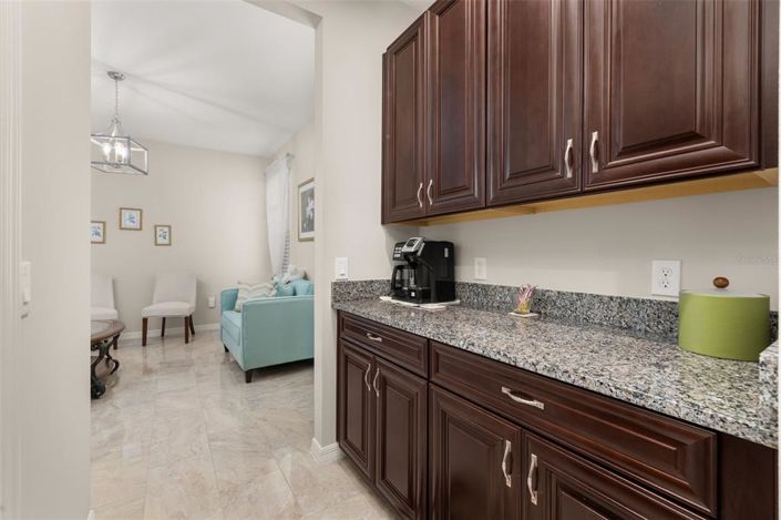 Image No.25-4 Bed Property for sale