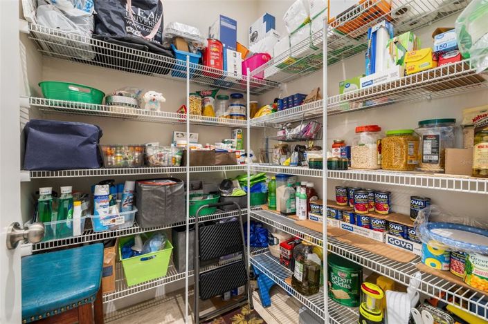 Image No.27-4 Bed Property for sale