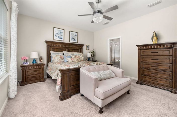 Image No.40-4 Bed Property for sale