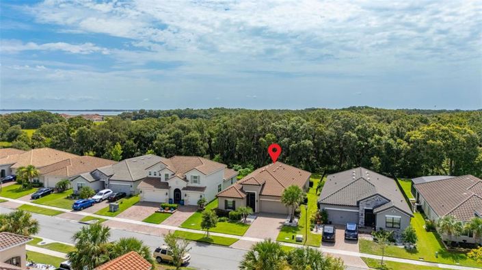 Image No.80-4 Bed Property for sale