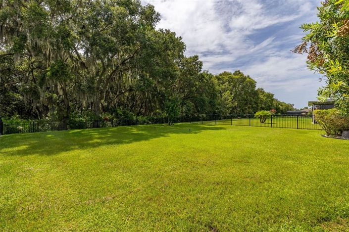 Image No.82-4 Bed Property for sale