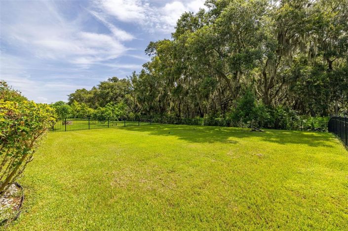 Image No.86-4 Bed Property for sale