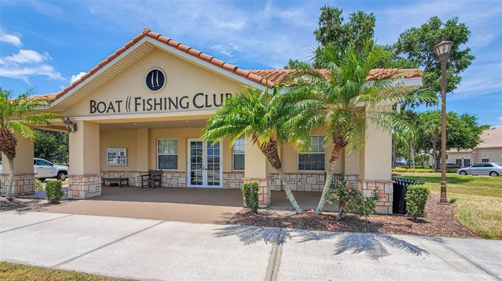 Image No.94-4 Bed Property for sale