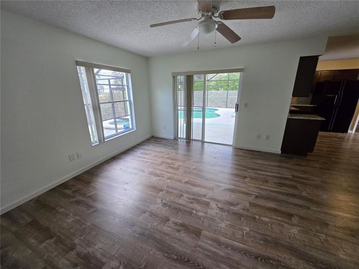 Image No.16-Propriété de 4 chambres à vendre à Kissimmee