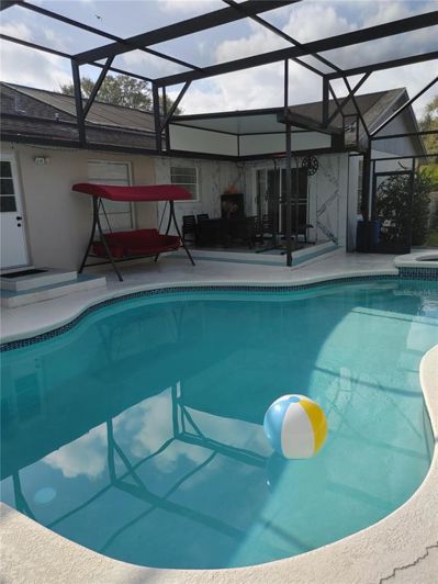 Image No.5-Propriété de 4 chambres à vendre à Kissimmee