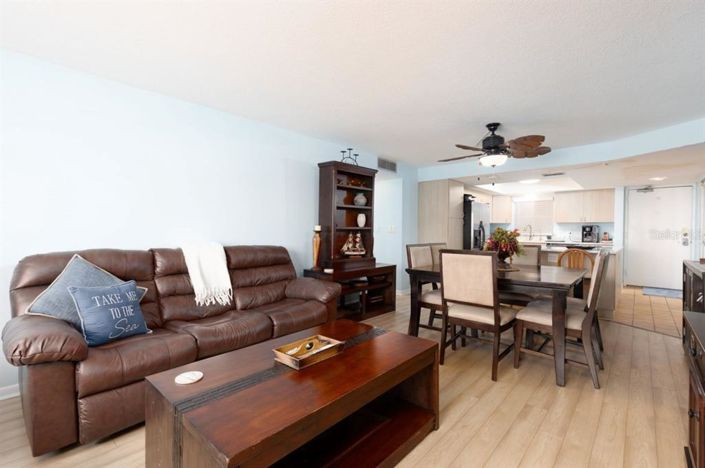 Image No.3-Propriété de 3 chambres à vendre à Treasure Island