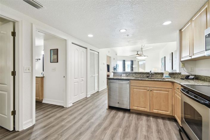 Image No.11-Propriété de 2 chambres à vendre à Treasure Island