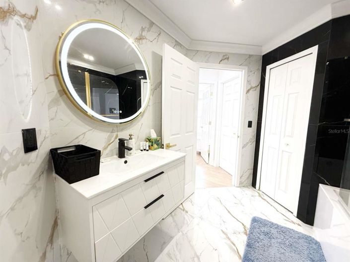 Image No.19-Propriété de 4 chambres à vendre à Davenport