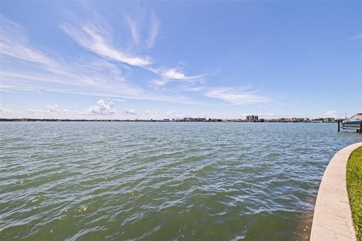 Image No.26-3 Bed Property for sale