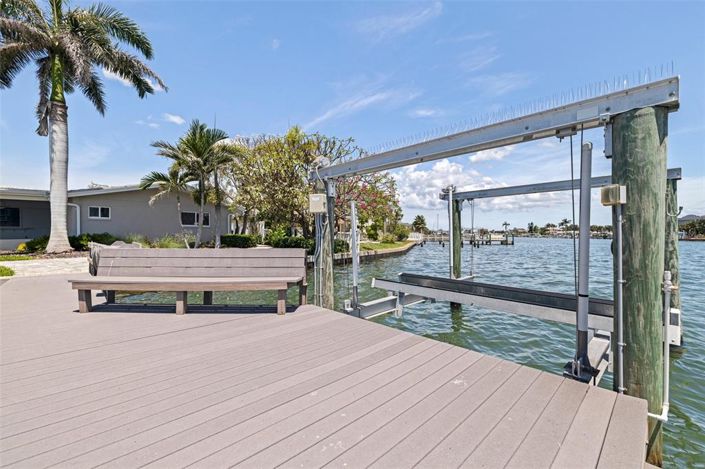 Image No.30-3 Bed Property for sale