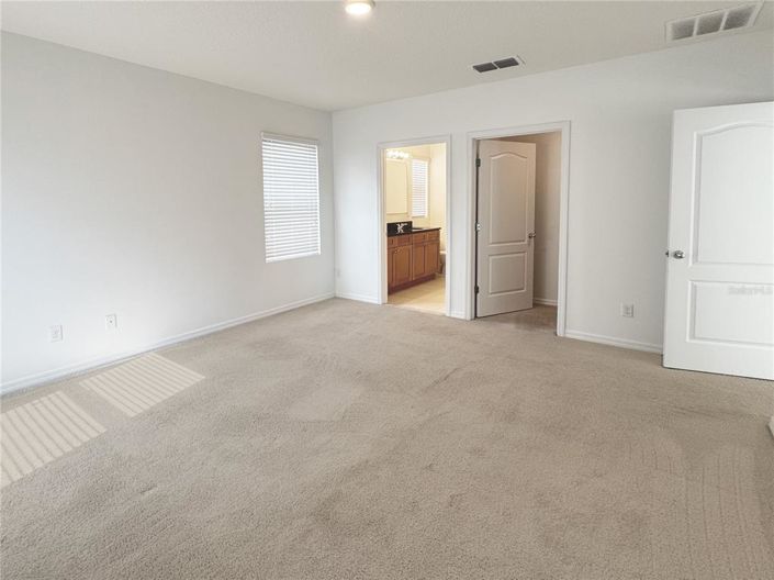 Image No.16-Propriété de 4 chambres à vendre à Davenport