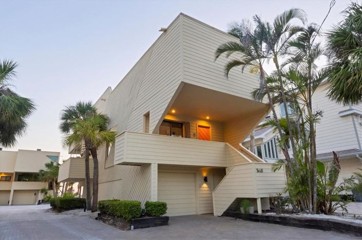 Image No.2-Propriété de 2 chambres à vendre à Sarasota