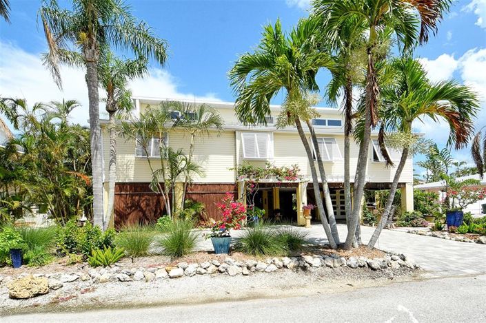 Image No.1-3 Bed Property for sale