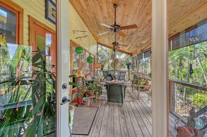 Image No.20-3 Bed Property for sale