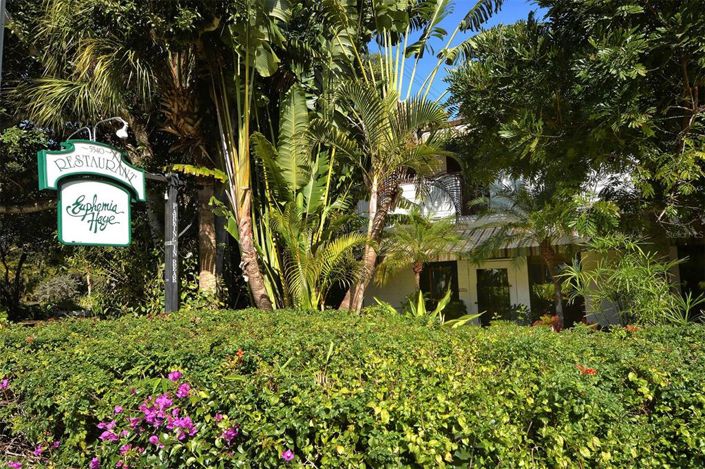 Image No.97-3 Bed Property for sale