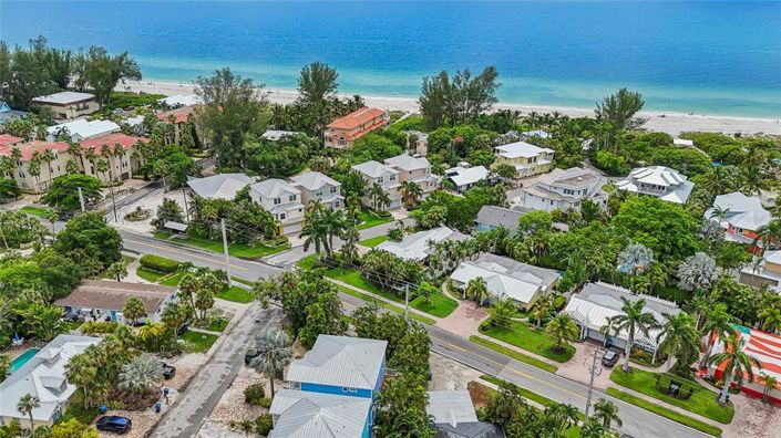 Image No.3-4 Bed Property for sale