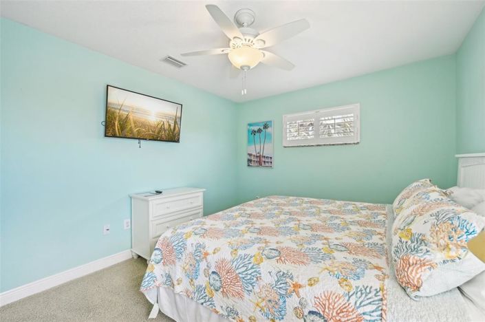 Image No.30-4 Bed Property for sale