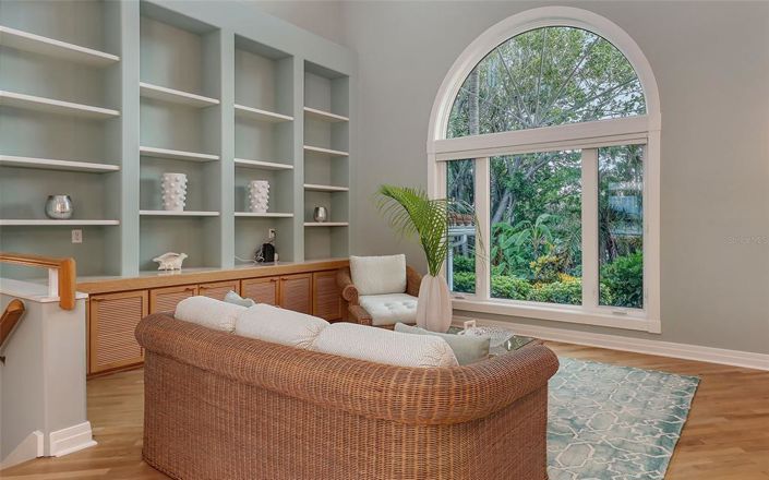 Image No.18-3 Bed Property for sale