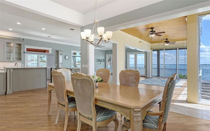 Image No.23-3 Bed Property for sale