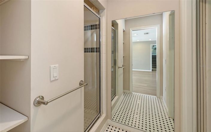 Image No.64-3 Bed Property for sale