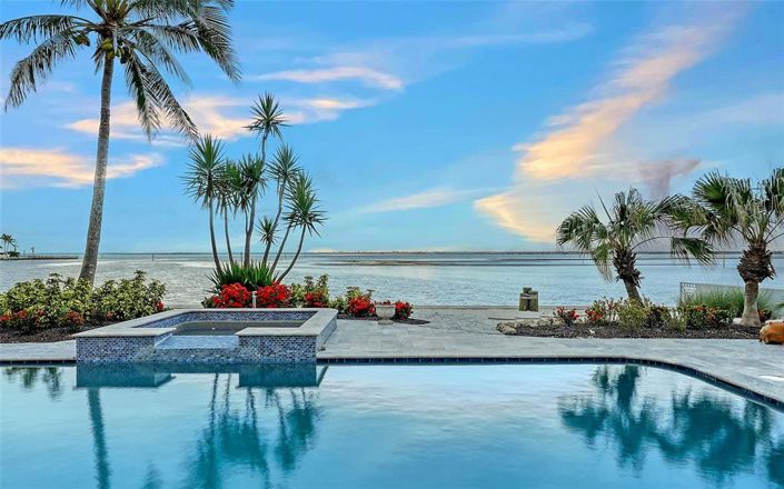 Image No.68-3 Bed Property for sale