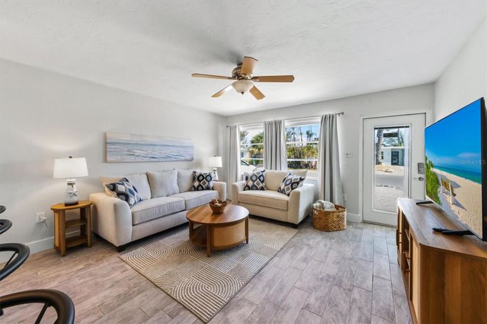 Image No.5-Propriété de 2 chambres à vendre à Holmes Beach