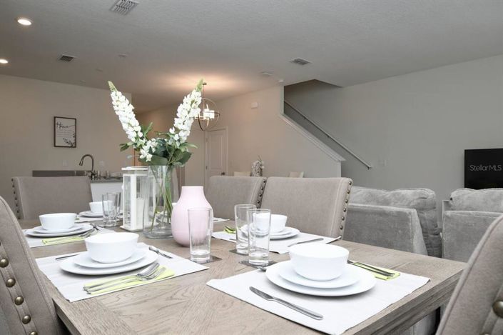 Image No.11-5 Bed Townhouse for sale