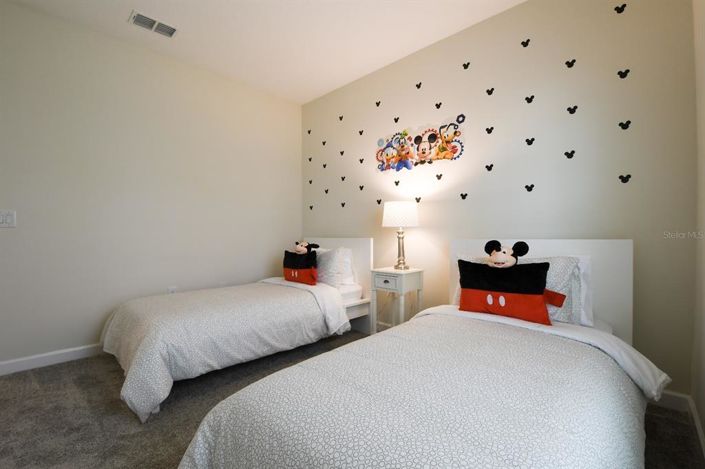 Image No.4-5 Bed Townhouse for sale