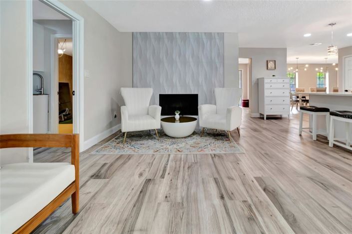 Image No.21-4 Bed Property for sale