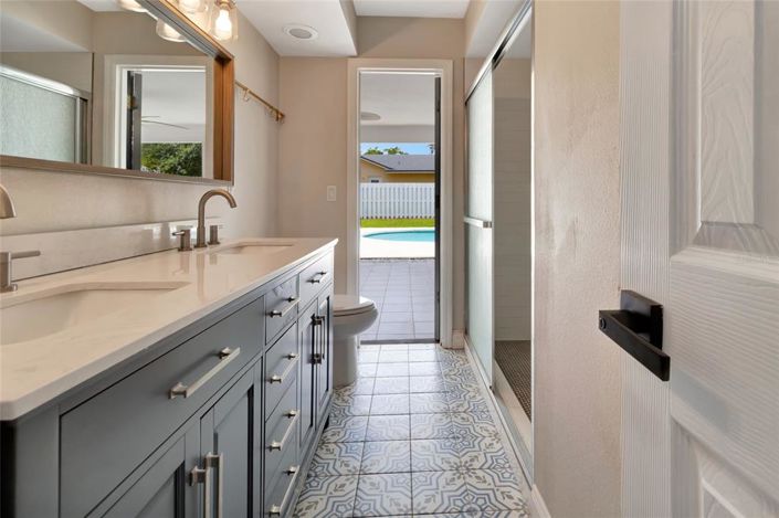 Image No.27-4 Bed Property for sale