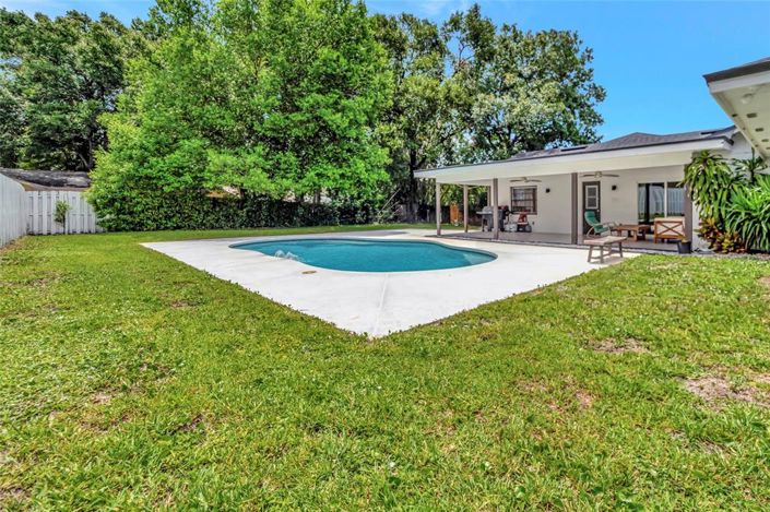 Image No.40-4 Bed Property for sale