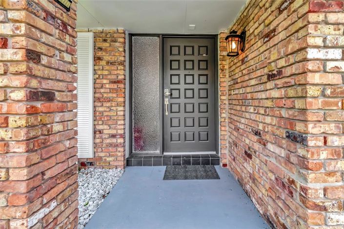 Image No.6-4 Bed Property for sale