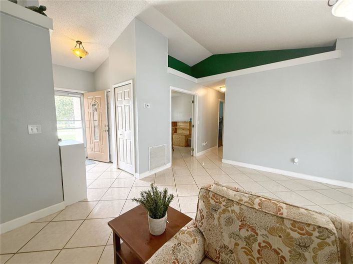 Image No.3-Propriété de 4 chambres à vendre à Clermont