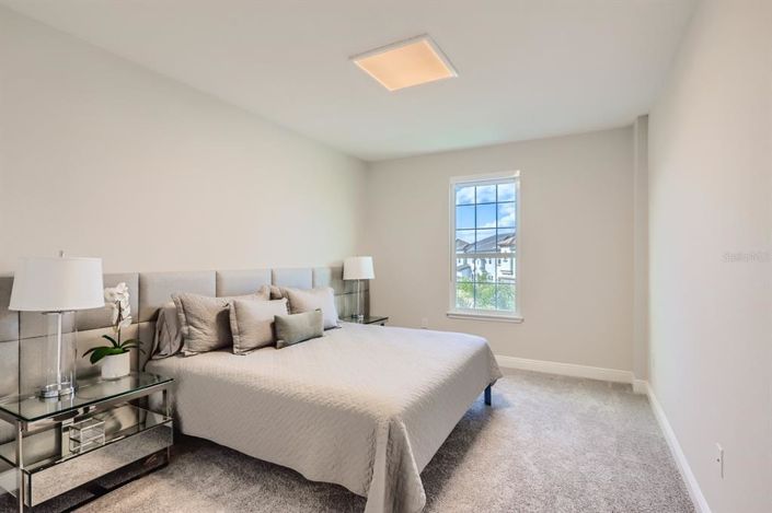 Image No.16-6 Bed Property for sale