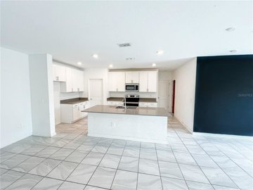 fa005713