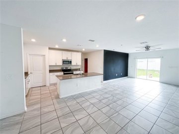 8d076785