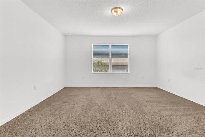 Image No.21-3 Bed Townhouse for sale